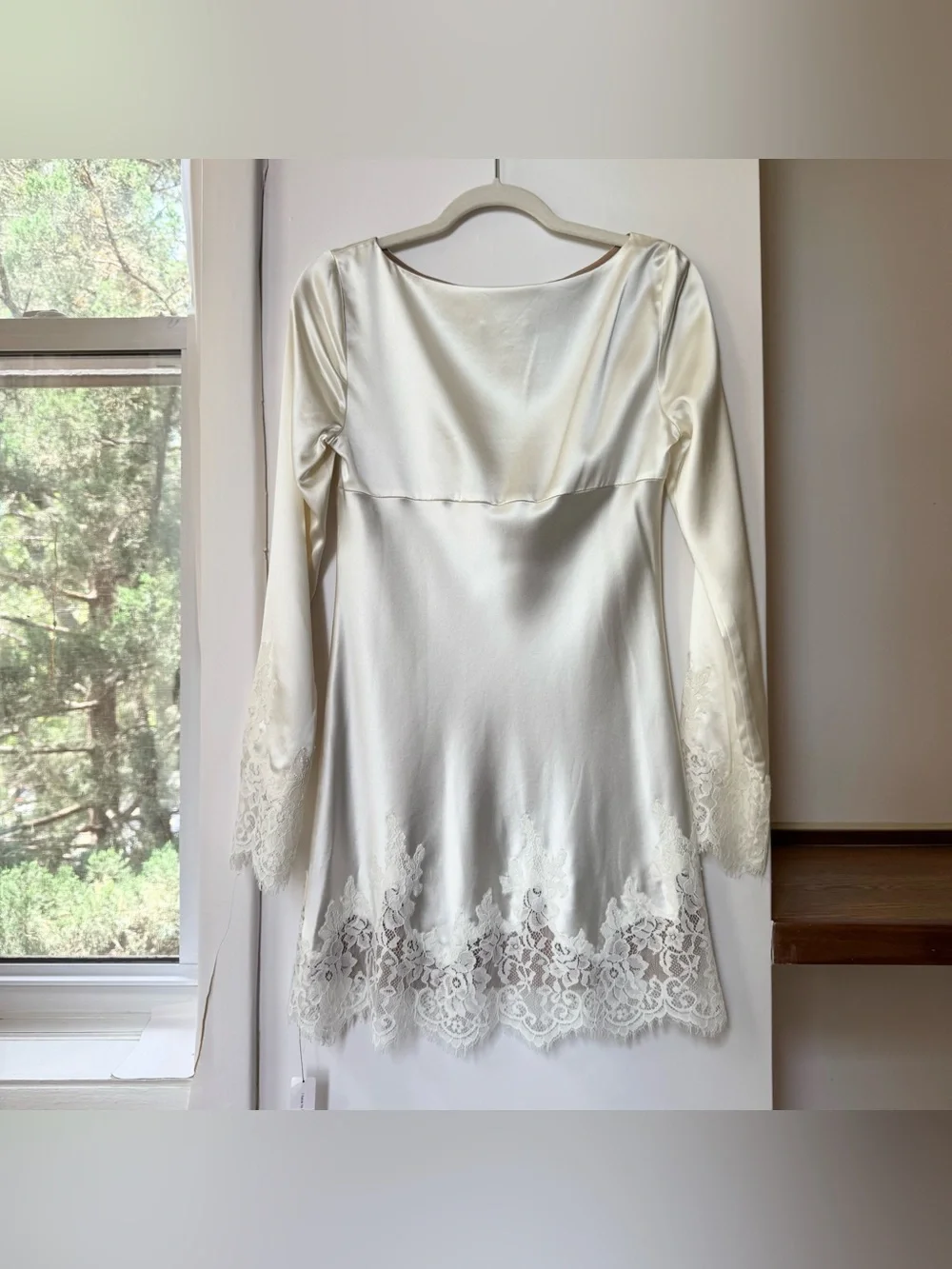 NWT Reformation Blanche Silk Long-Sleeve Mini Dress Ivory Bridal Small - Picture 8 of 16